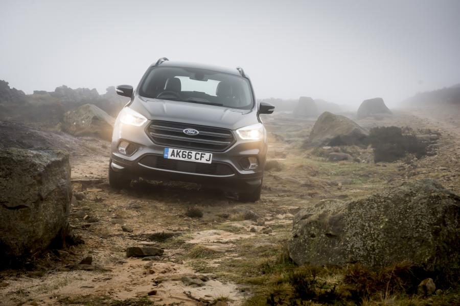  Ford Kuga ST-Line 2017 года  (UK) (фото 35 из 63)
